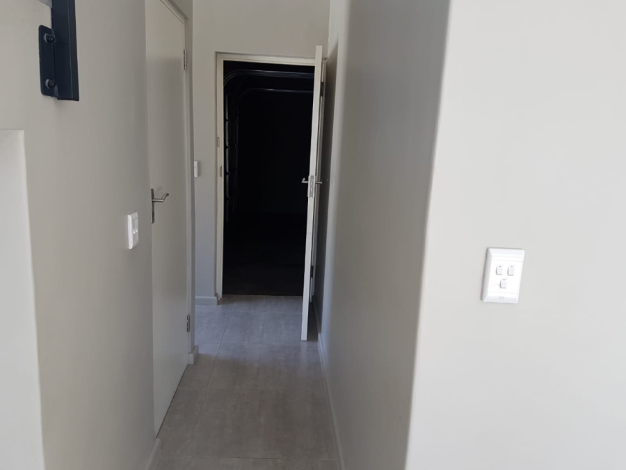 To Let 3 Bedroom Property for Rent in Parklands North Western Cape